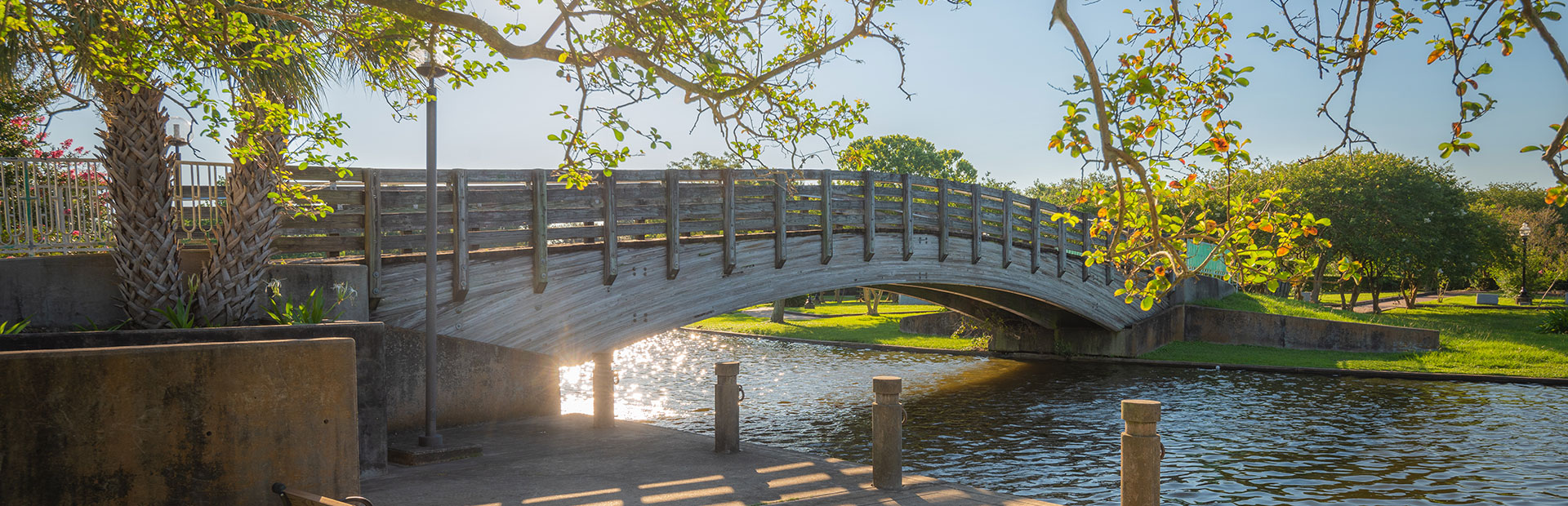 Lafreniere Park bridge in Metairie, LA