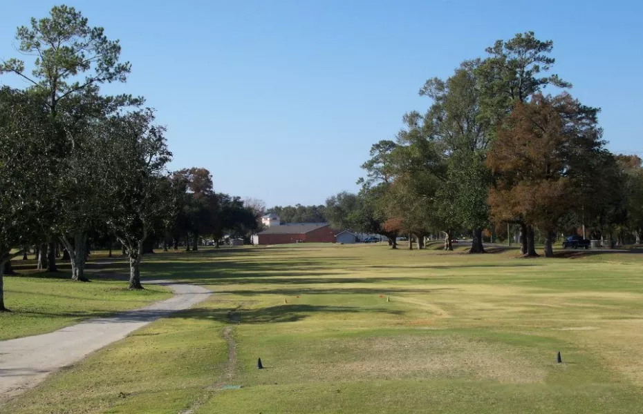 Southern Oaks Country Club
