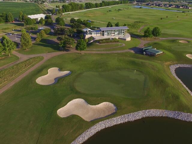 An aerial view of Links on the Bayou