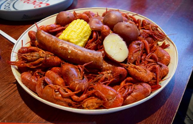 Jane's Seafood &amp; Chinese Restaurant in New Iberia