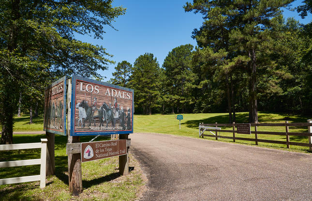 Sign at the entrance of Los Adaes State Historic Site
