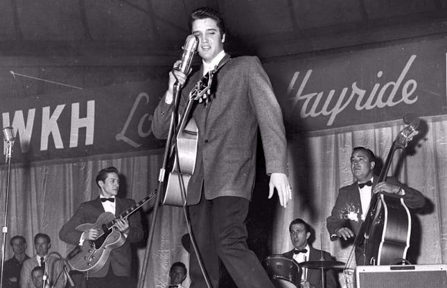 Elvis Presley playing at Louisiana Hayride in Shreveport