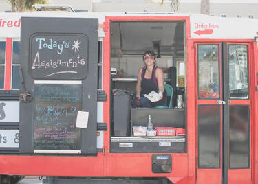 Old School Eats Food Truck