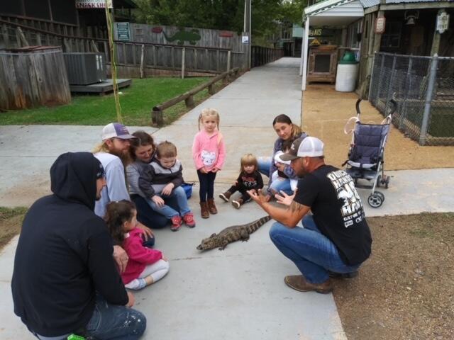 Group learns about alligators