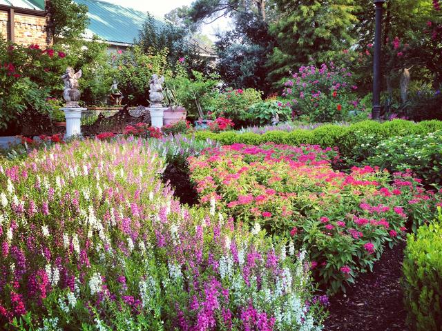 Gardens at Houmas House