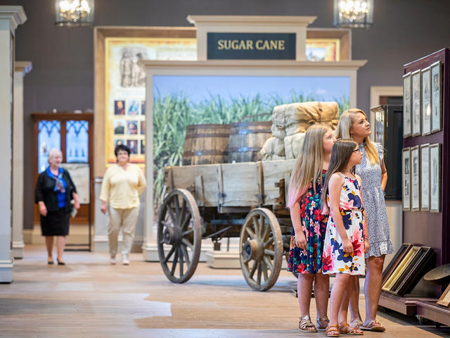 Learn about early life along the Mississippi River at the Great River Road Museum