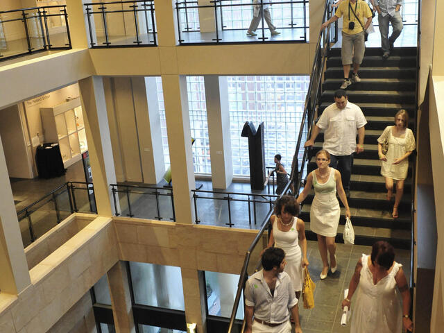 Ogden Museum of Southern Art Photo 2