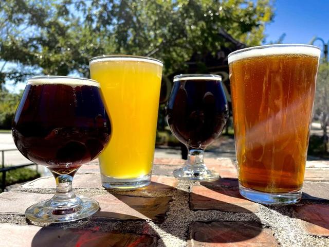 Spoke + Barrel Eatery Photo 3