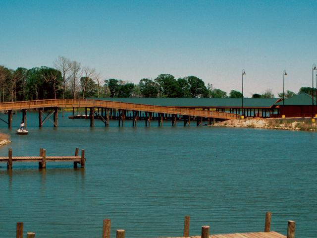 The marina at Poverty Point Reservoir State Park. Photo 2