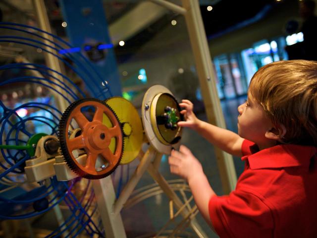 At Sci-Port, find dozens of stations that encourage tactile play.