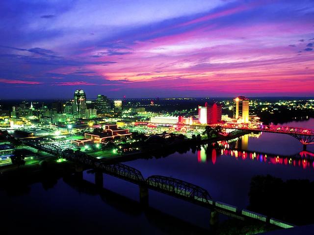 Shreveport-Bossier: Louisiana's Other Side offers gaming, year round festivals, shopping and more.
