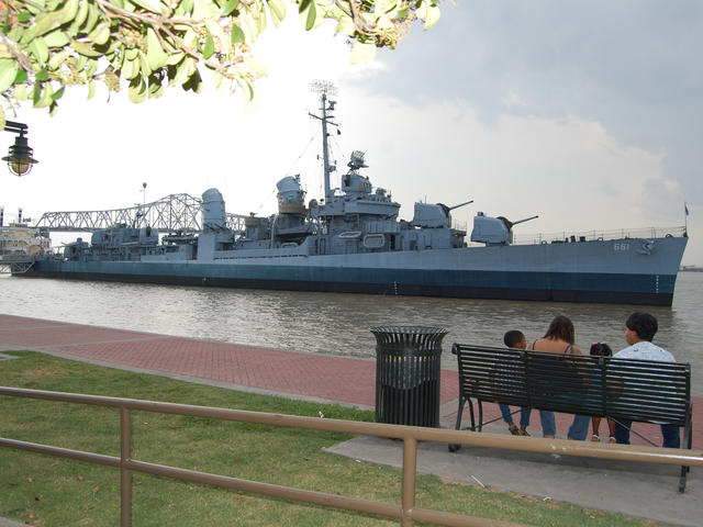 USS KIDD in Baton Rouge