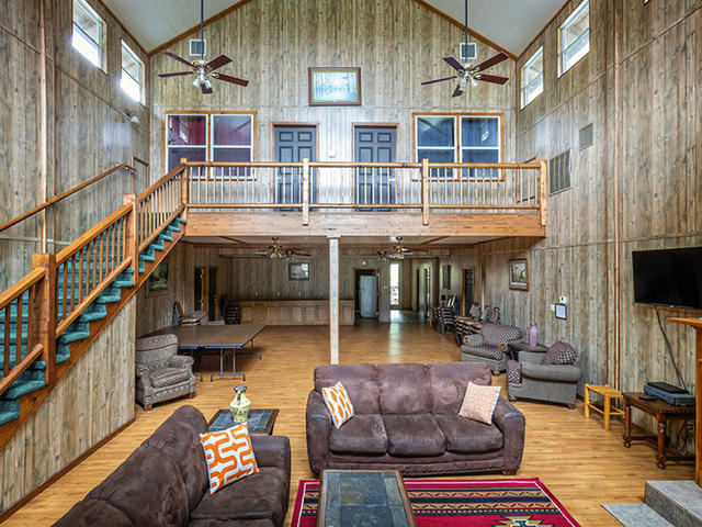 Lodge 24 - Small Conference Center