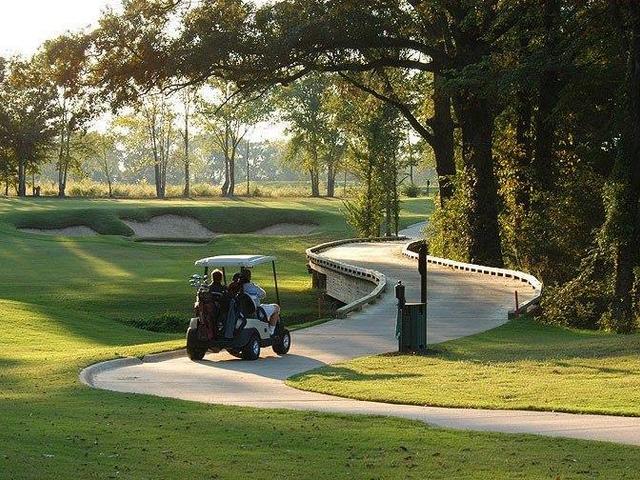 Black Bear Golf Club Photo
