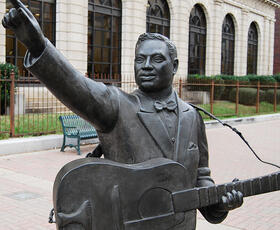 Huddie Ledbetter Statue in Shreveport