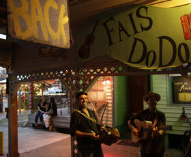 xperience a Cajun dance party called a fais do-do.